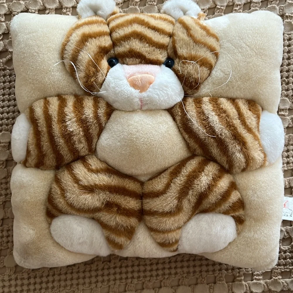 Vintage 1998 T.W.I.E. Tabby Cat and Red Panda Pillow Set‎ of 2